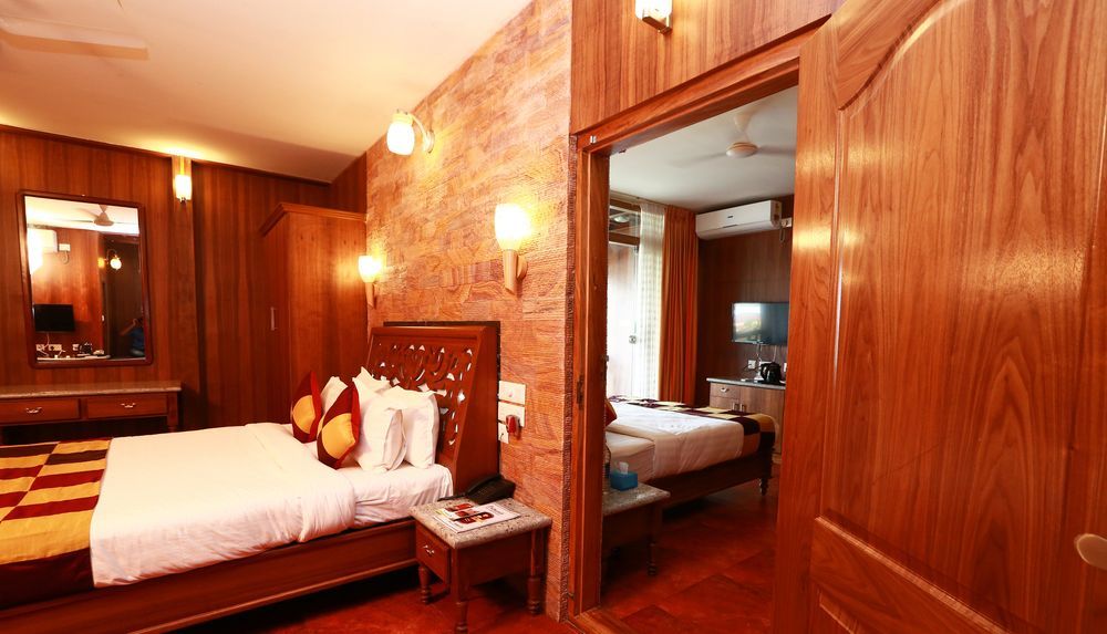 Kondai Lip Backwater Heritage Resort Kochi Exterior photo