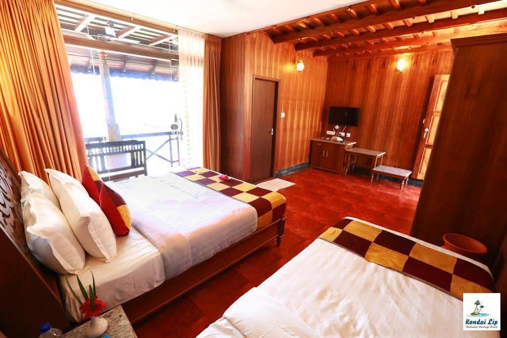 Kondai Lip Backwater Heritage Resort Kochi Exterior photo